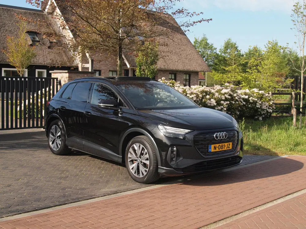 Audi Q4 e-tron 40 Launch edition Advanced Plus 77 kWh uit 2021, foto 4
