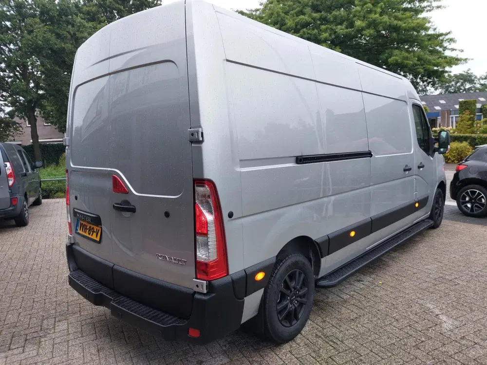 Renault Master T35 2.3 dCi 150 L3H2 Energy Work Edition uit 2023, foto 5