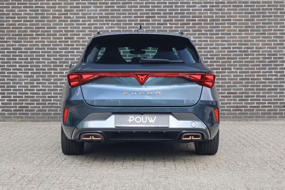 Cupra Leon 1.5 TSI e-Hybrid 204pk Business uit 2025, foto 10