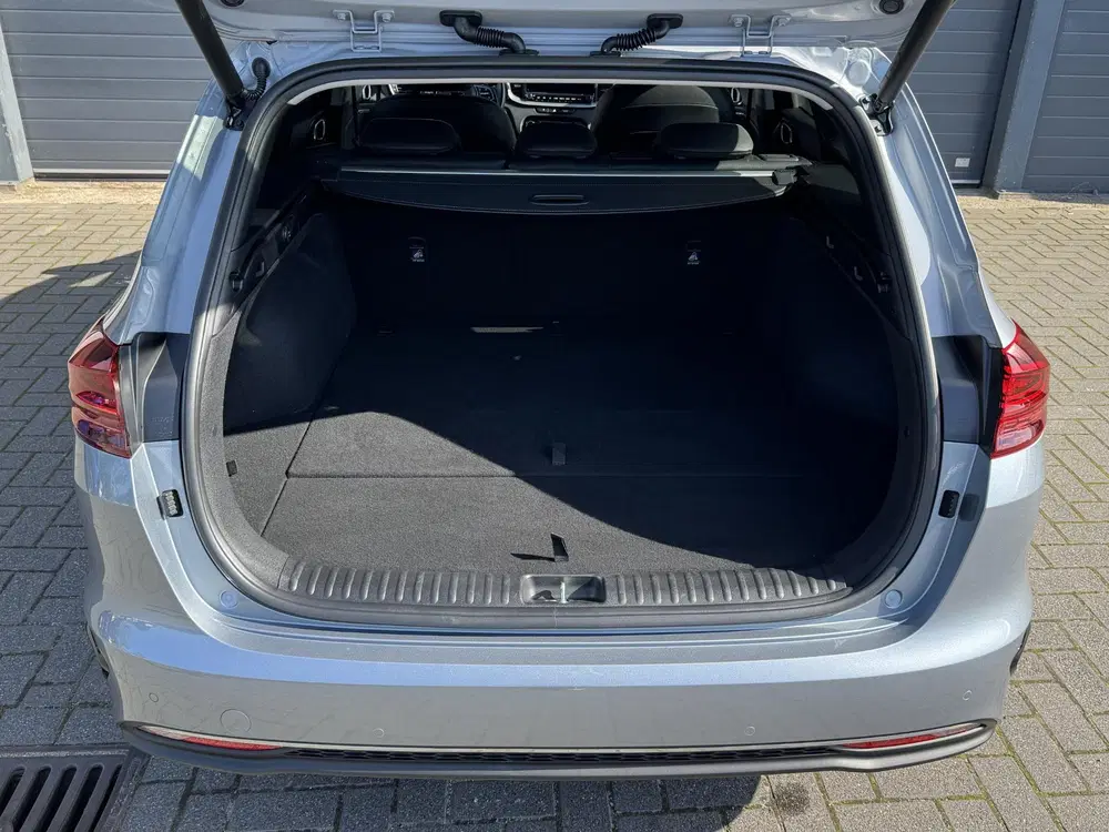 Kia Ceed 1.5 T-GDI DYNAMICPLUSLINE I AUTOMAAT I uit 2024, foto 14