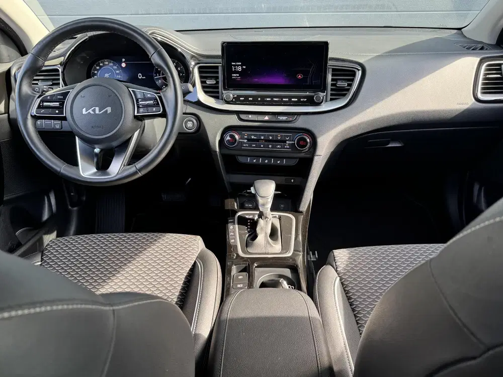 Kia Ceed 1.5 T-GDI DYNAMICPLUSLINE I AUTOMAAT I uit 2024, foto 7