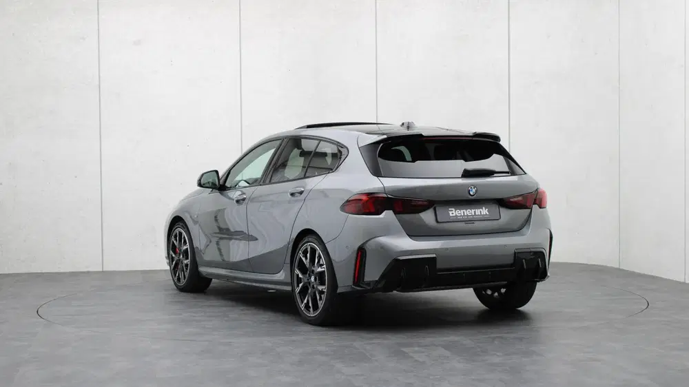 BMW 1-serie 120 M Sport Pro uit 2025, foto 3