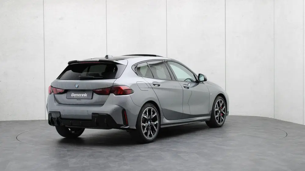 BMW 1-serie 120 M Sport Pro uit 2025, foto 4