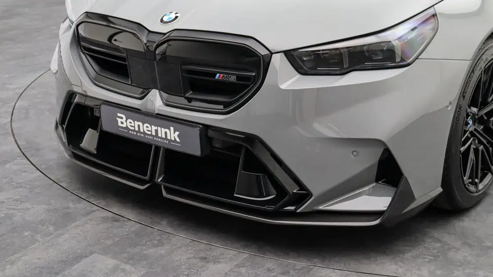 BMW M5 Touring M Performance uit 2026, foto 10