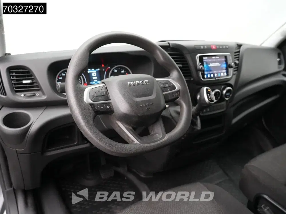 Iveco Daily 3.0L Dubbel Cabine Automaat 210PK 3 uit 2022, foto 3