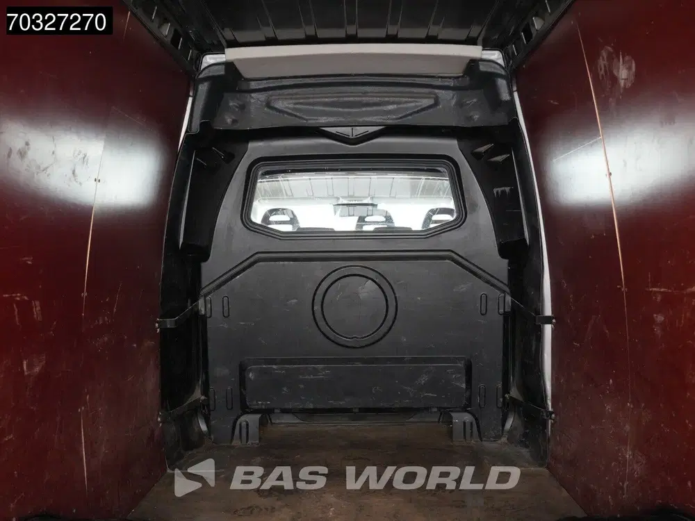 Iveco Daily 3.0L Dubbel Cabine Automaat 210PK 3 uit 2022, foto 8