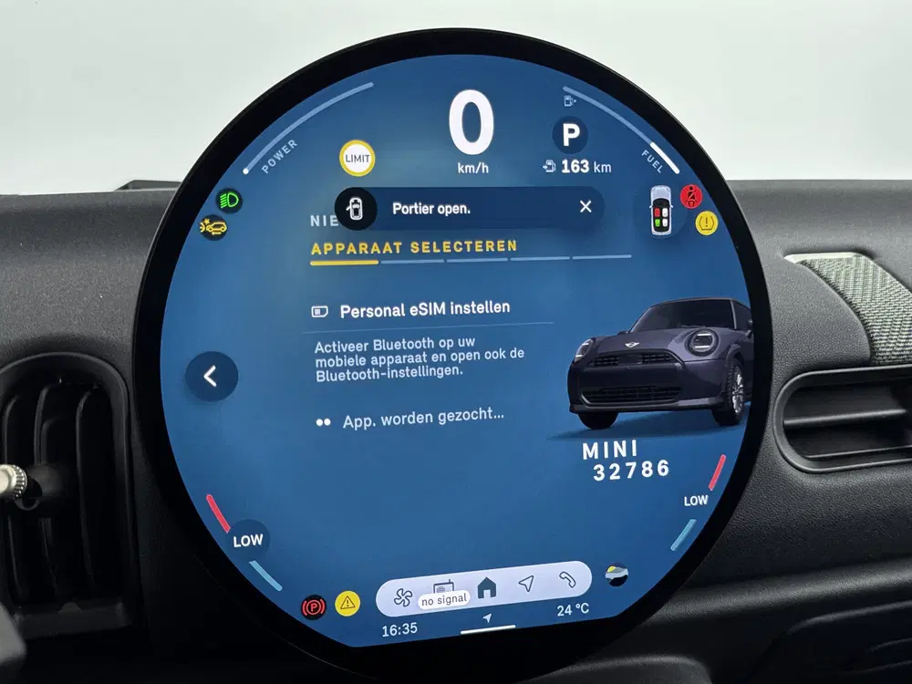Mini Hatchback Cooper C Essential Automaat uit 2025, foto 11