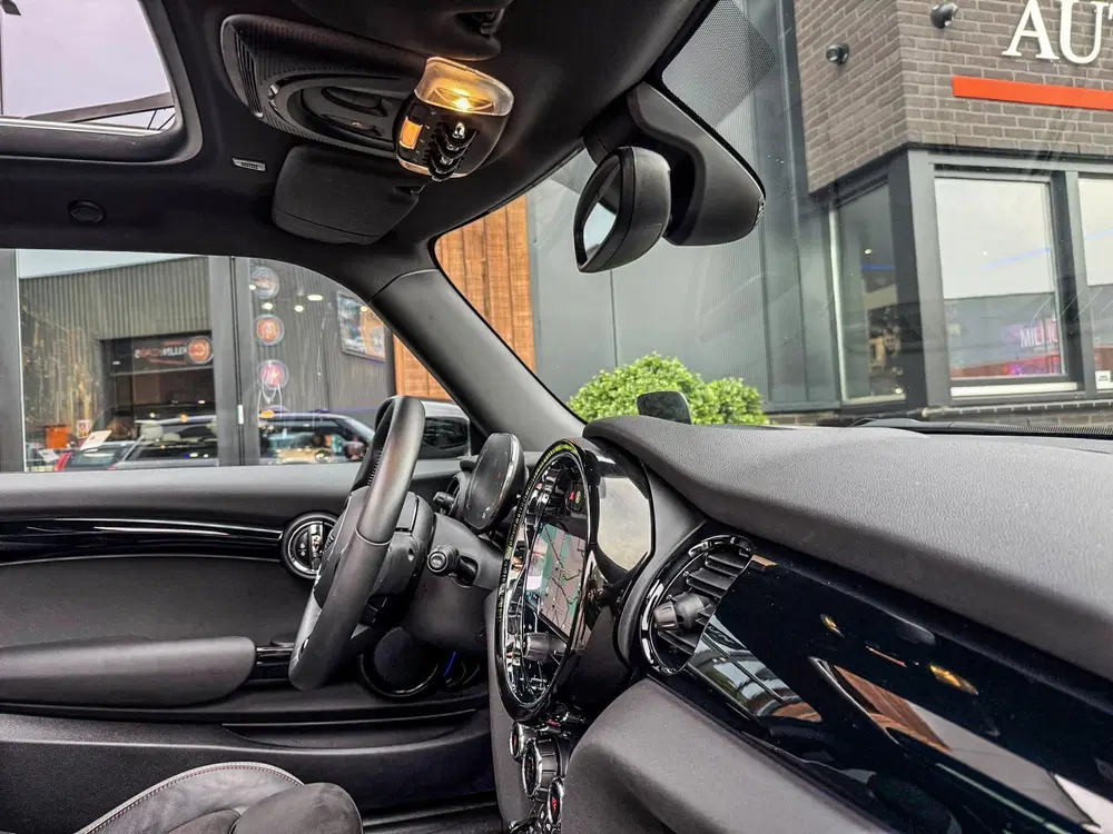 Mini John Cooper Works 2.0 Cooper S John Cooper Works F1 aut uit 2022, foto 2