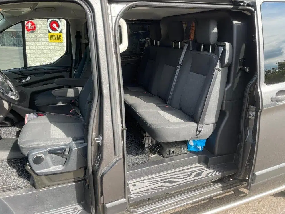 Ford Transit Custom 340 2.0 TDCI L2H1 Dubbel Cabine Automaat uit 2020, foto 10
