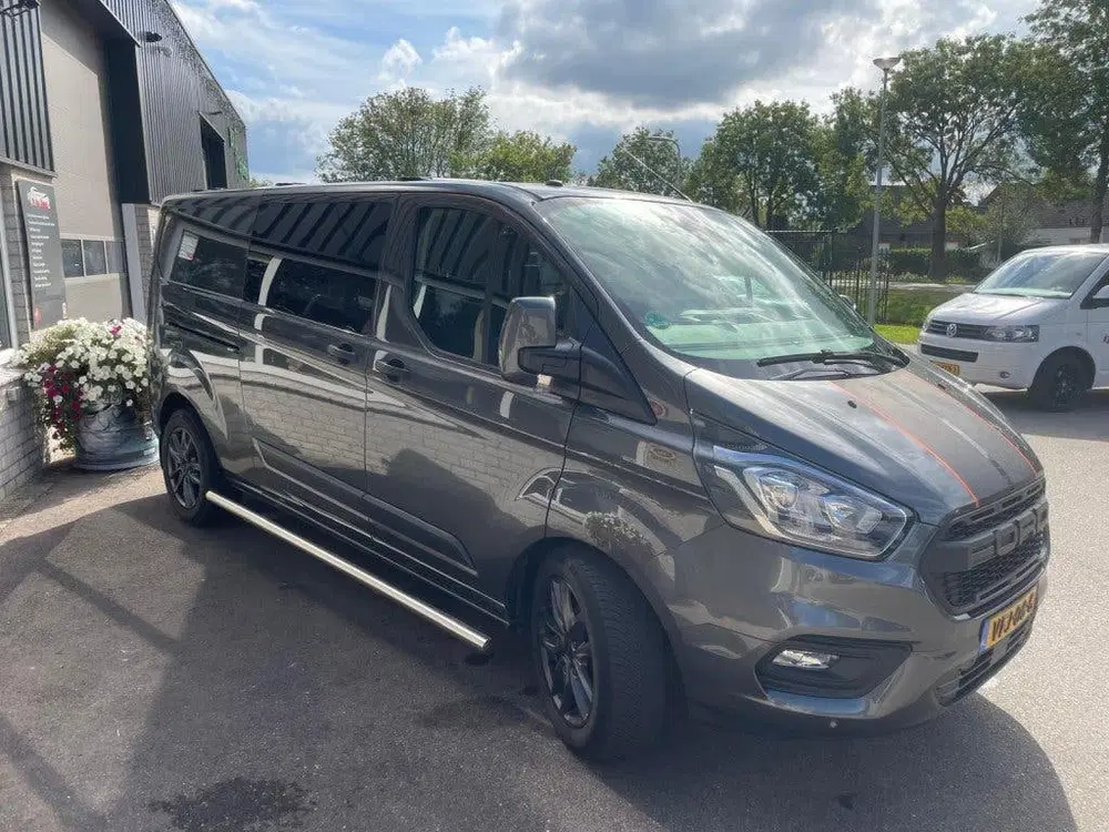 Ford Transit Custom 340 2.0 TDCI L2H1 Dubbel Cabine Automaat uit 2020, foto 4