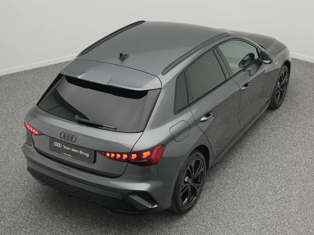 Audi A3 S edition 40 TFSI e 204 PK uit 2025, foto 14