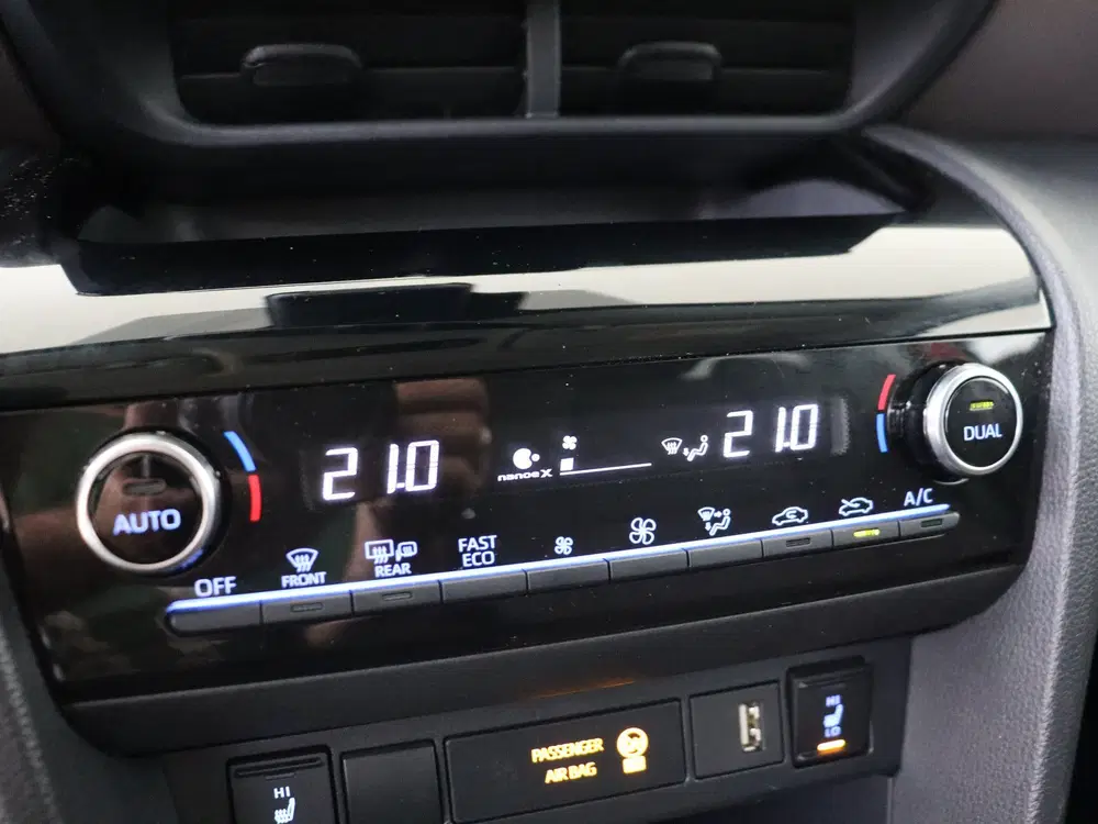 Toyota Yaris Cross 1.5 Hybrid Executive uit 2022, foto 9