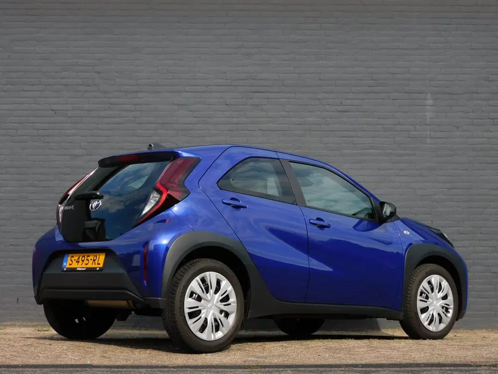 Toyota Aygo X 1.0 VVT-i MT Play CARPLAY uit 2023, foto 3