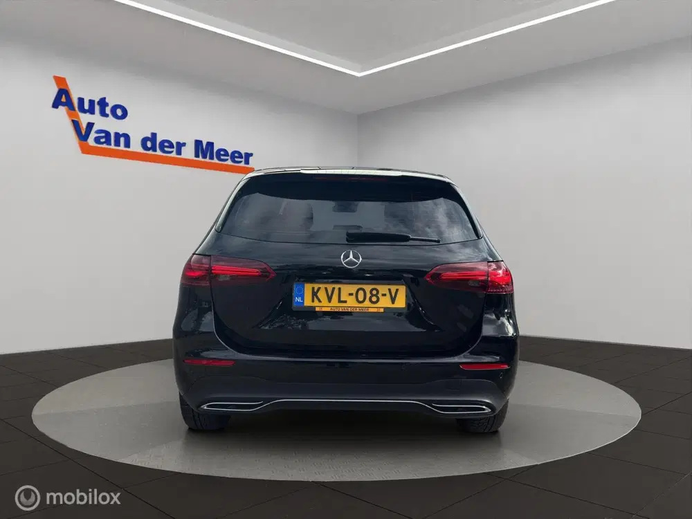 Mercedes-Benz B-Klasse Mercedes B-klasse 180 Luxury Line uit 2023, foto 14