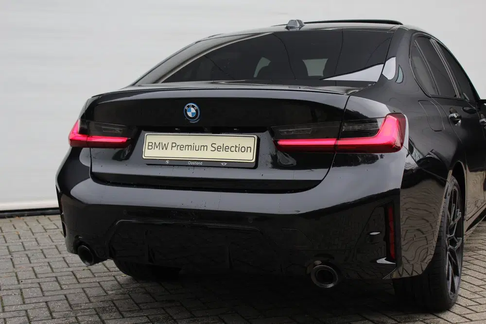 BMW 3-serie 330e M Sport Automaat uit 2026, foto 13