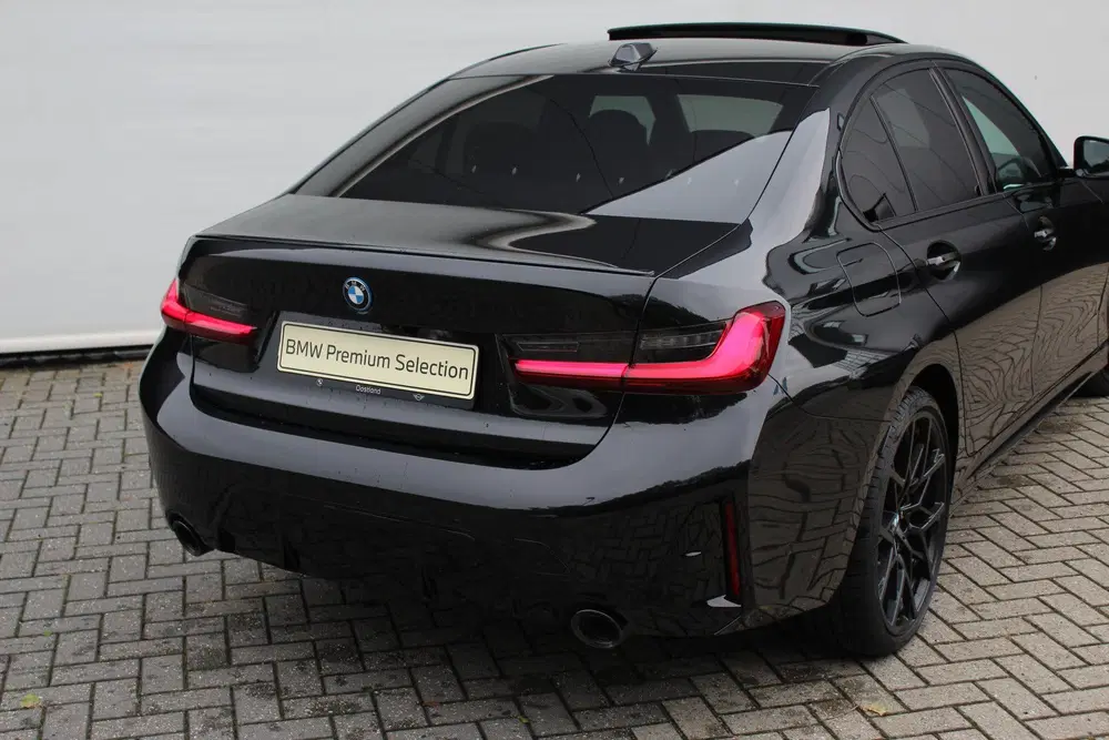 BMW 3-serie 330e M Sport Automaat uit 2026, foto 14