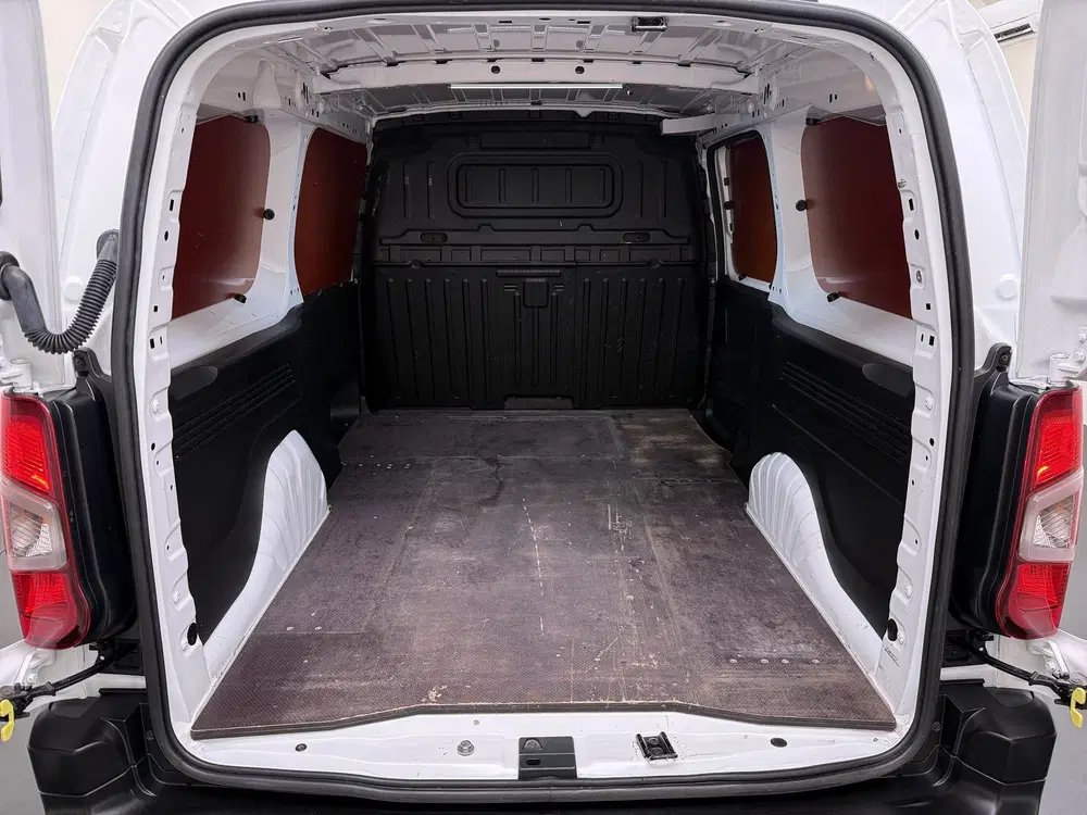 Opel Combo 1.5D L2H1 Edition Full Option Airco uit 2021, foto 8
