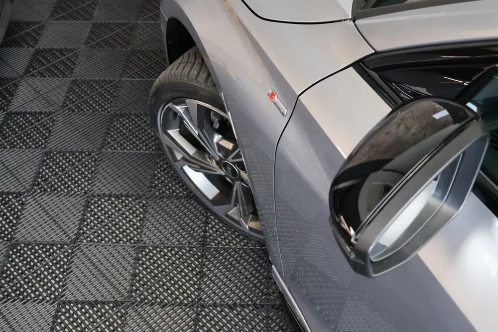 Audi A3 35 TFSI S Edition150 PK S-line Black Optic uit 2021, foto 14