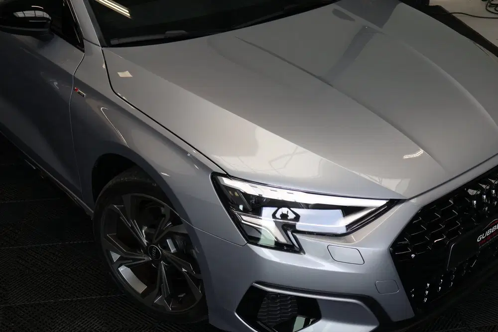 Audi A3 35 TFSI S Edition150 PK S-line Black Optic uit 2021, foto 5
