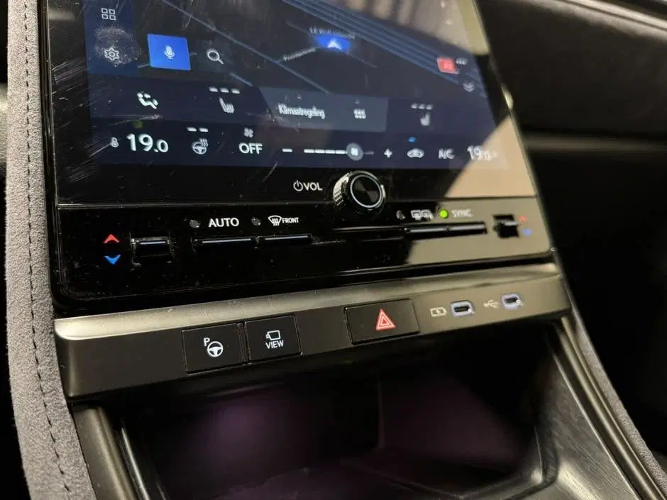 Lexus LBX 1.5 Original Edition 2WD uit 2024, foto 14