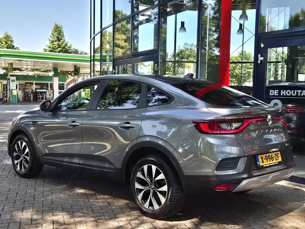 Renault Arkana 1.6 E-Tech hybrid 145 evolution uit 2022, foto 4