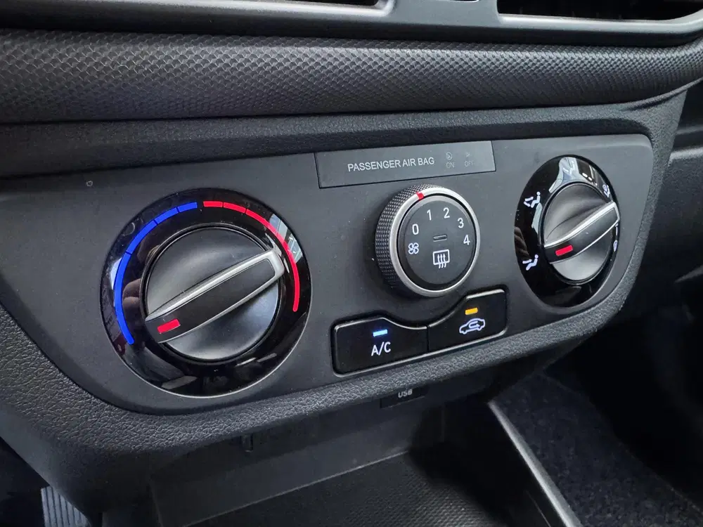 Hyundai i10 1.0 Comfort uit 2022, foto 13