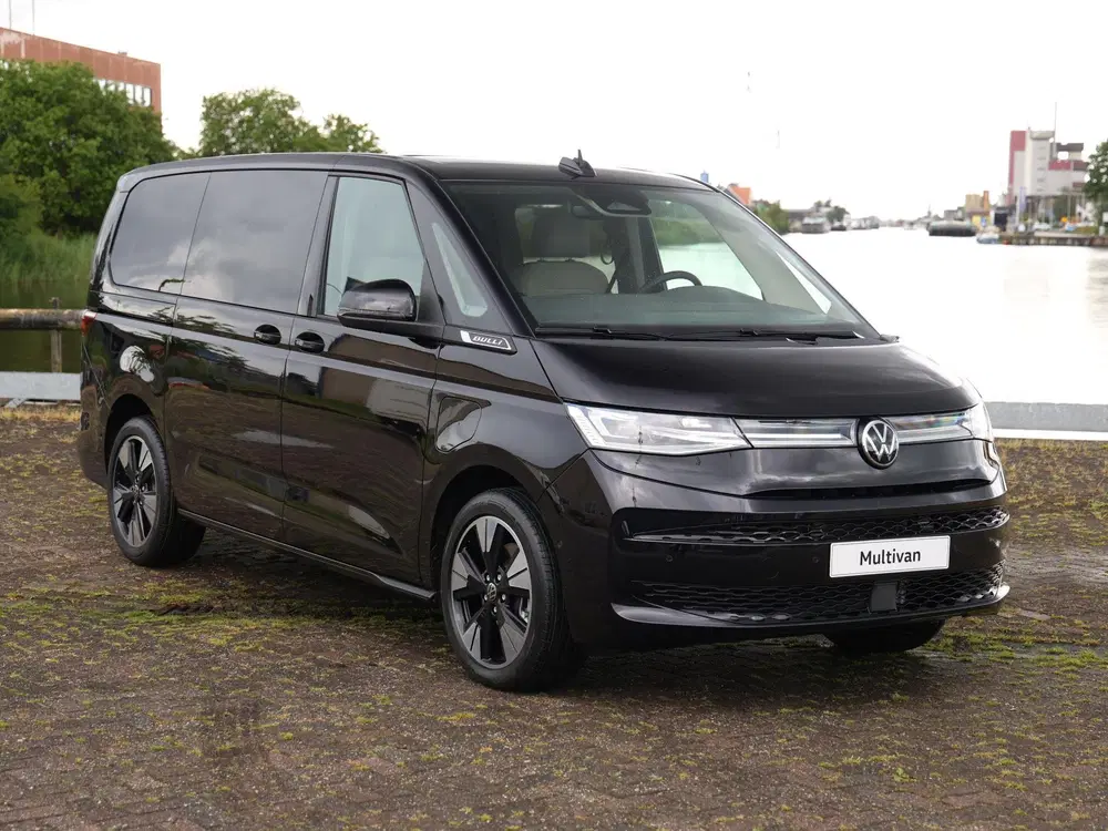 Volkswagen Multivan Bulli Edition L2 1.5 eHybrid EU6 180 kW uit 2026, foto 3