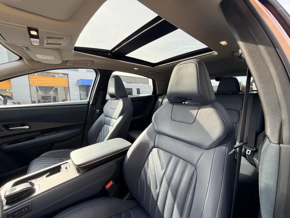 Nissan Ariya Evolve 91 kWh 242PK Pano•Leder uit 2022, foto 15
