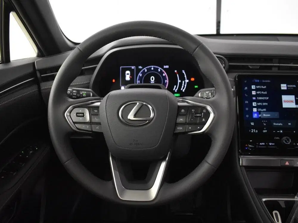 Lexus LBX 2WD Comfort Plus uit 2025, foto 9