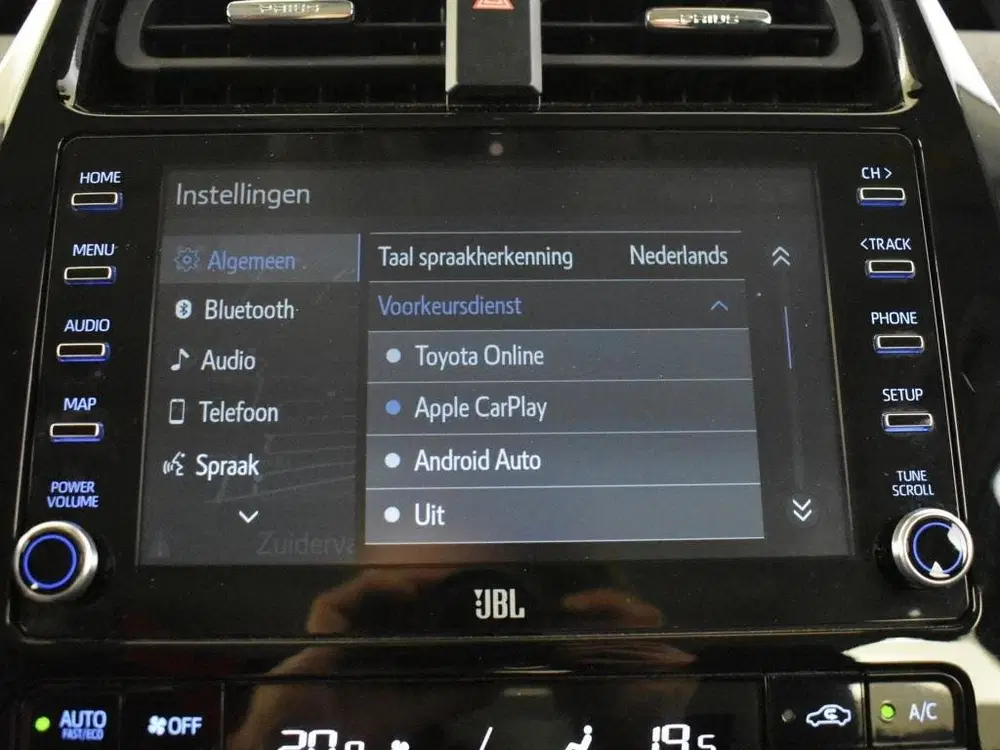 Toyota Prius 1.8 Plug-in Executive uit 2021, foto 12
