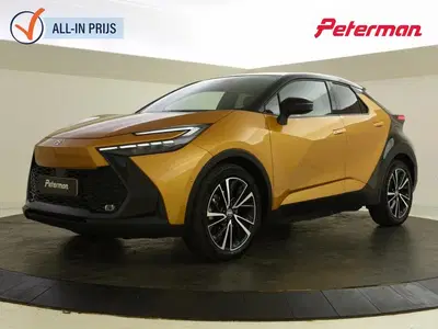 Toyota C-HR 2.0 PHEV 220 Executive Bi-Tone uit 2024