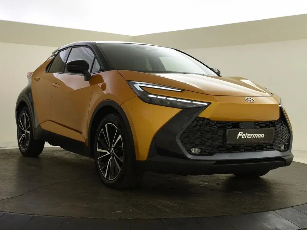 Toyota C-HR 2.0 PHEV 220 Executive Bi-Tone uit 2024, foto 6