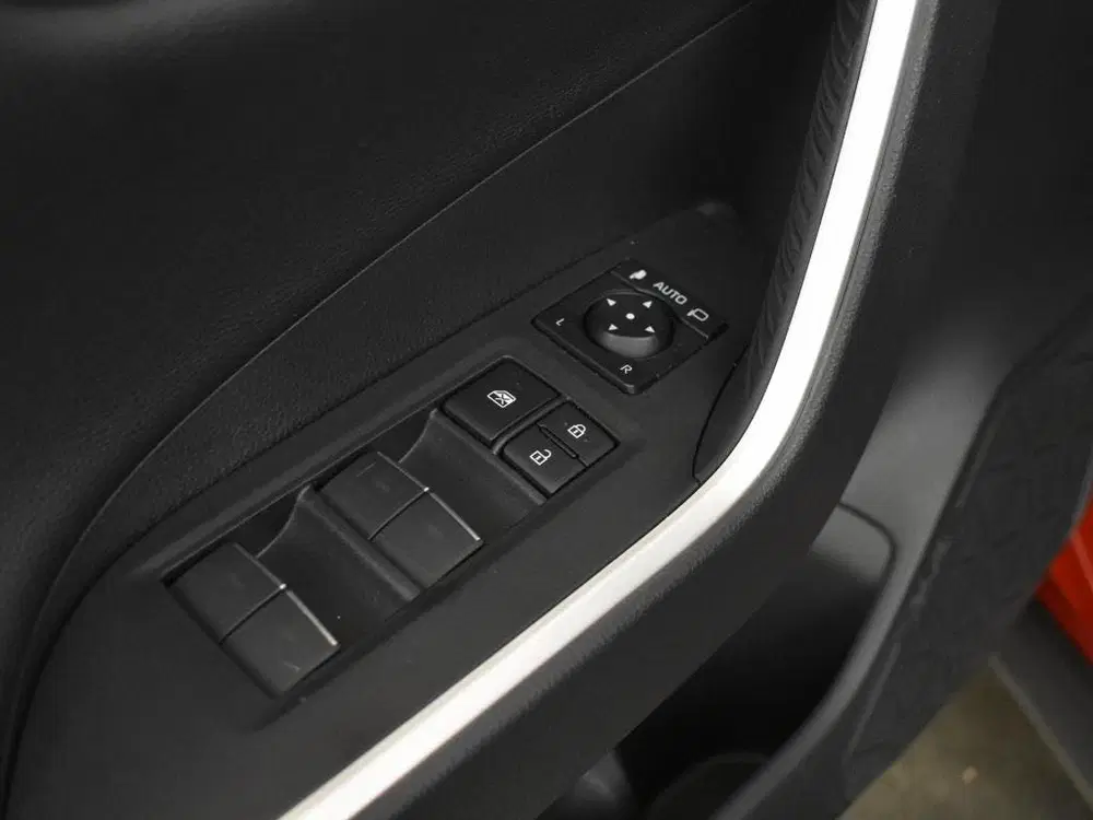 Toyota RAV 4 2.5 Plug In Hybride AWD Dynamic uit 2022, foto 12