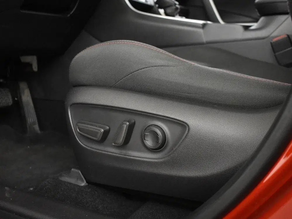 Toyota RAV 4 2.5 Plug In Hybride AWD Dynamic uit 2022, foto 15