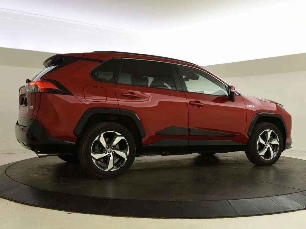 Toyota RAV 4 2.5 Plug In Hybride AWD Dynamic uit 2022, foto 2