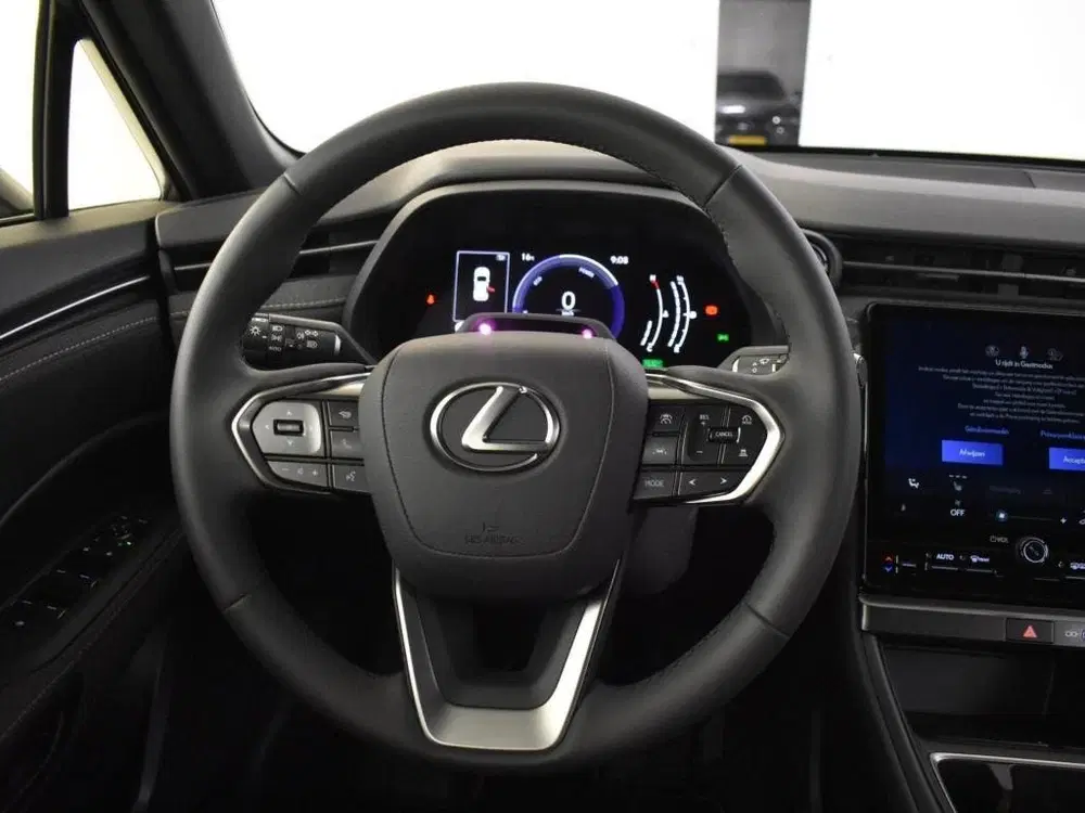 Lexus LBX 2WD Comfort Plus uit 2025, foto 9