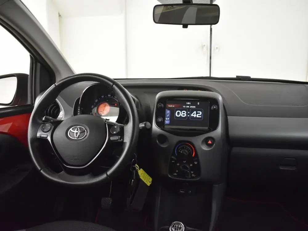 Toyota Aygo 1.0 VVT-i x-play limited uit 2021, foto 4