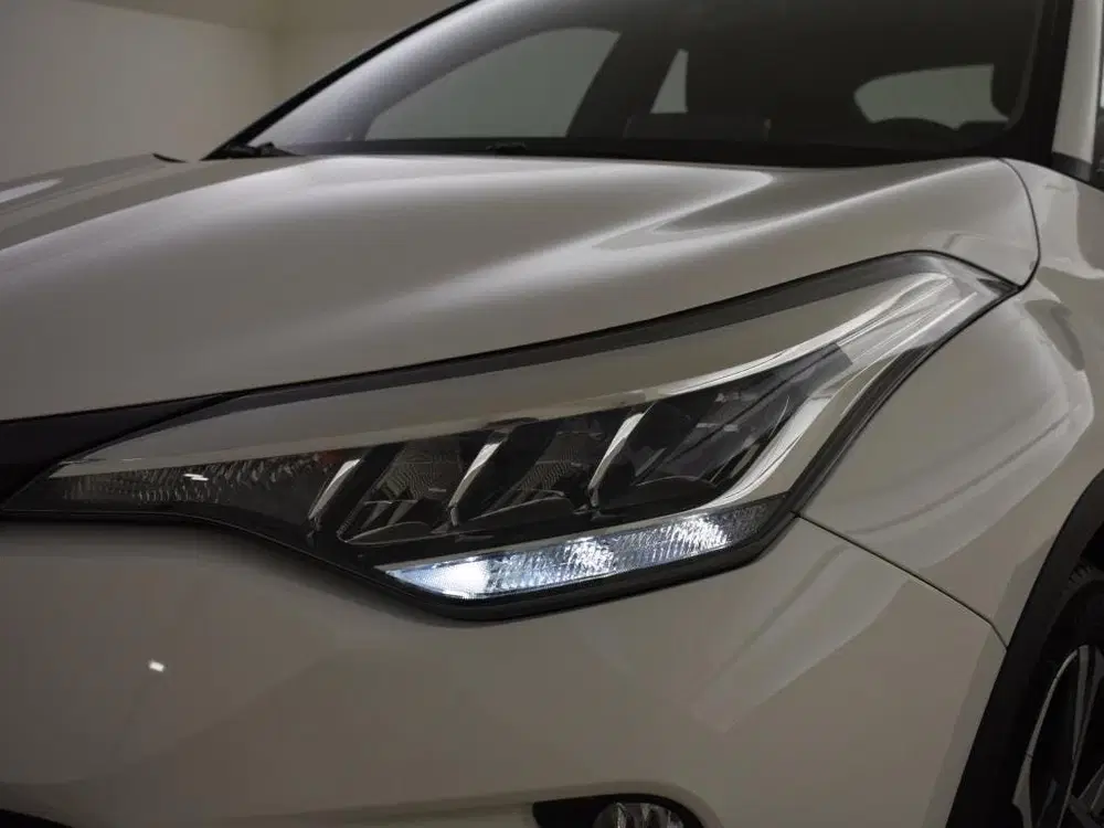 Toyota C-HR 1.8 Hybrid Dynamic uit 2023, foto 9