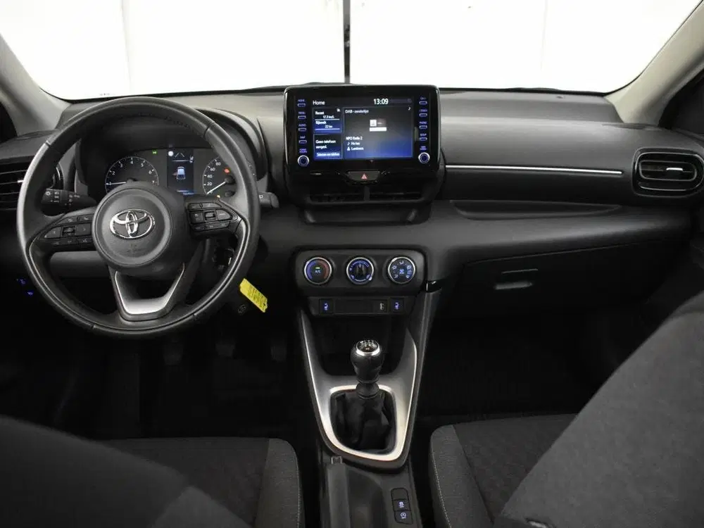 Toyota Yaris 1.5 VVT-i Active uit 2023, foto 4