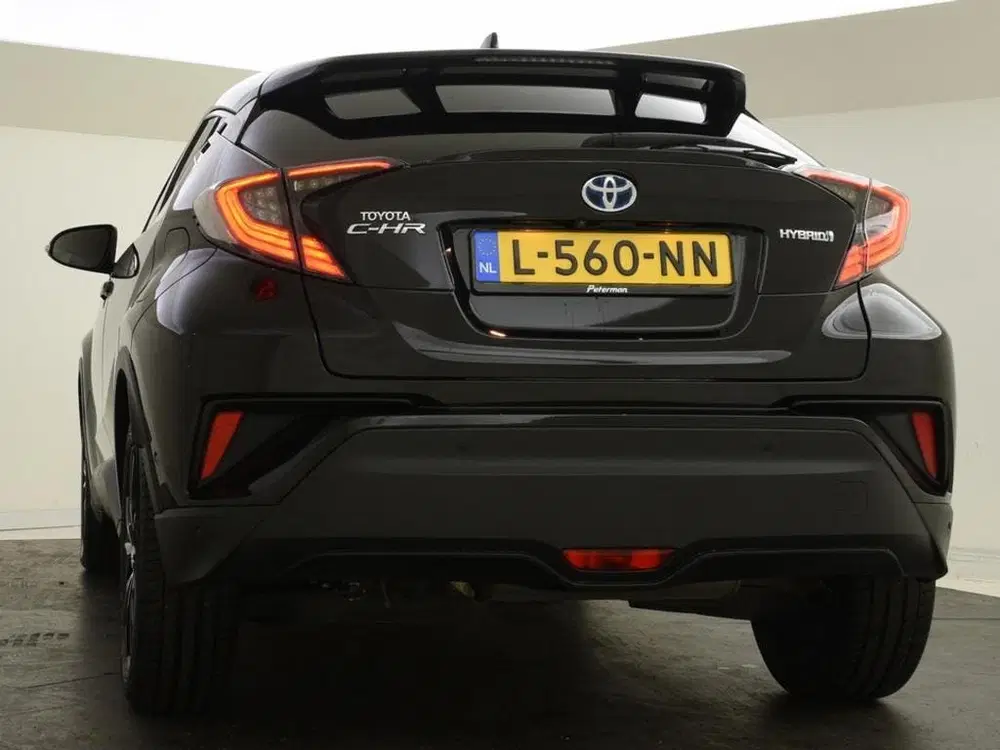 Toyota C-HR 1.8 Hybrid Executive uit 2019, foto 10