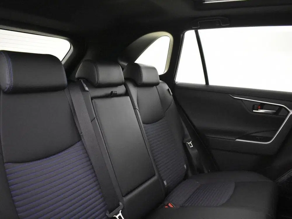 Toyota RAV 4 2.5 Hybrid Style Bi Tone uit 2024, foto 14