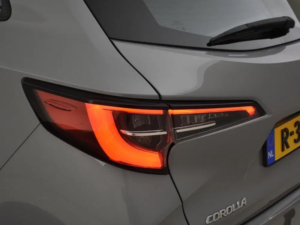 Toyota Corolla 1.8 Hybrid Active uit 2019, foto 11