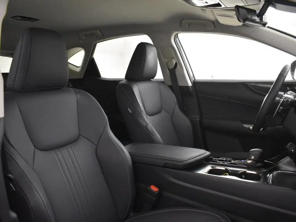 Lexus NX 450h+ AWD Luxury Line uit 2025, foto 3