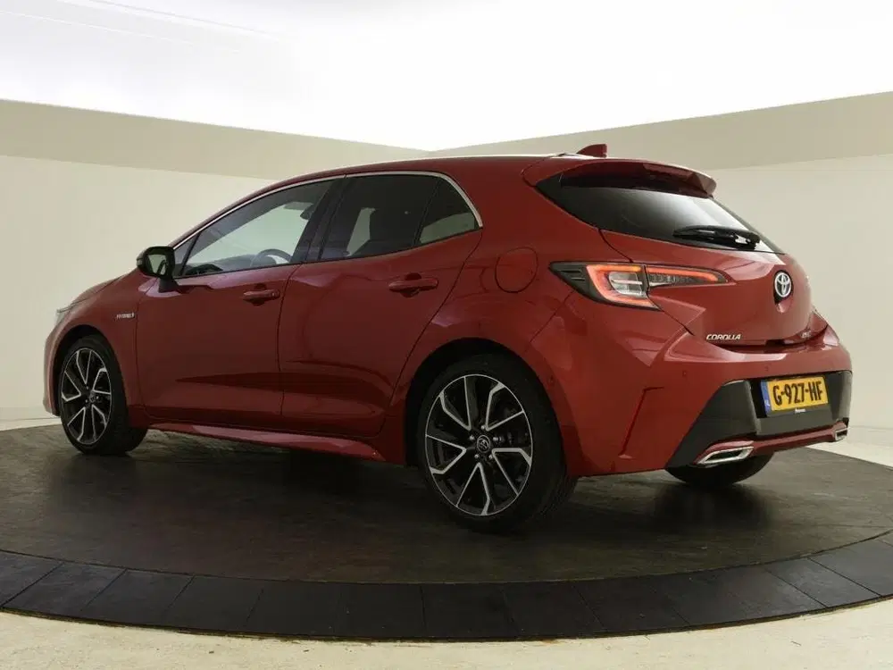 Toyota Corolla 2.0 Hybrid Executive uit 2019, foto 6