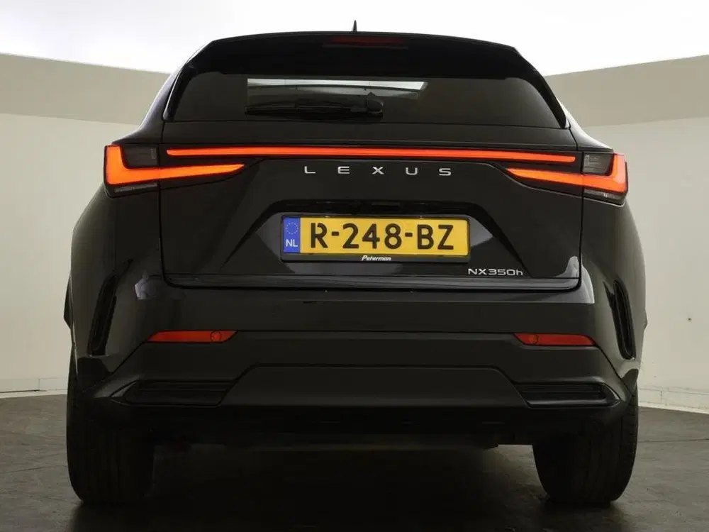 Lexus NX 350h AWD Executive Line uit 2022, foto 14