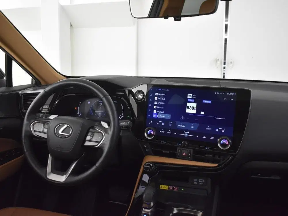Lexus NX 350h AWD Executive Line uit 2022, foto 4