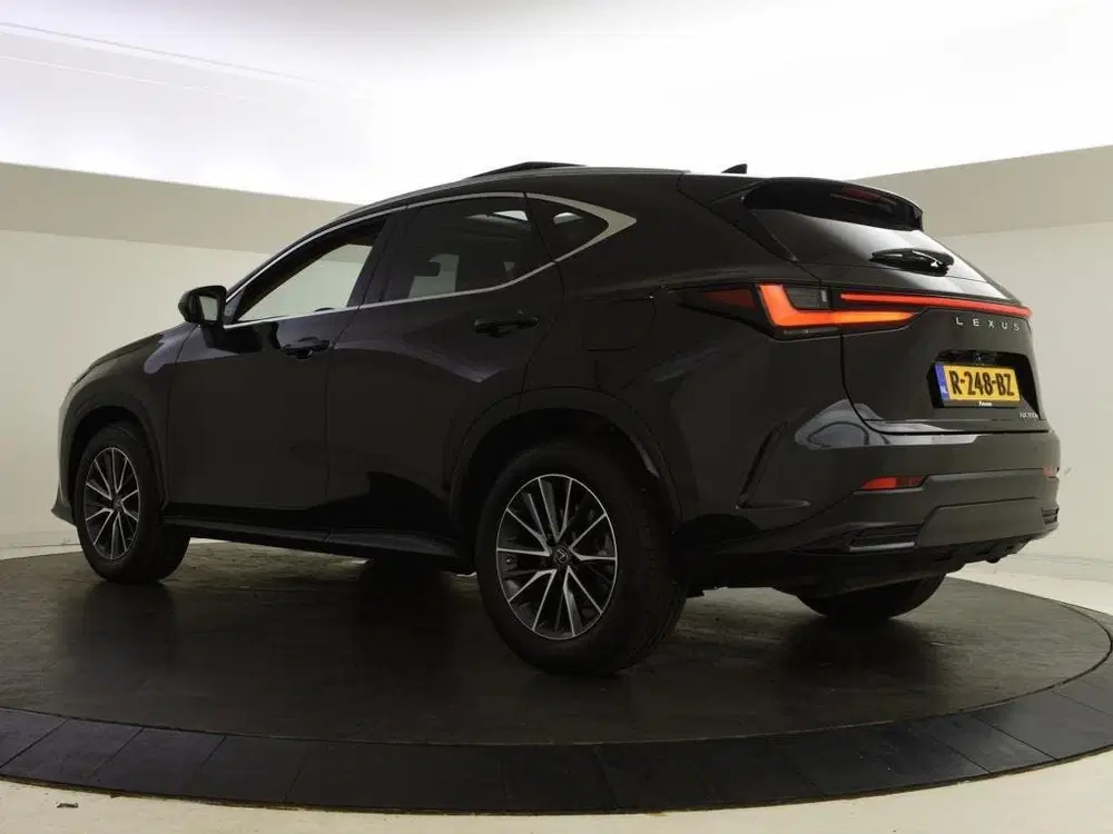 Lexus NX 350h AWD Executive Line uit 2022, foto 7