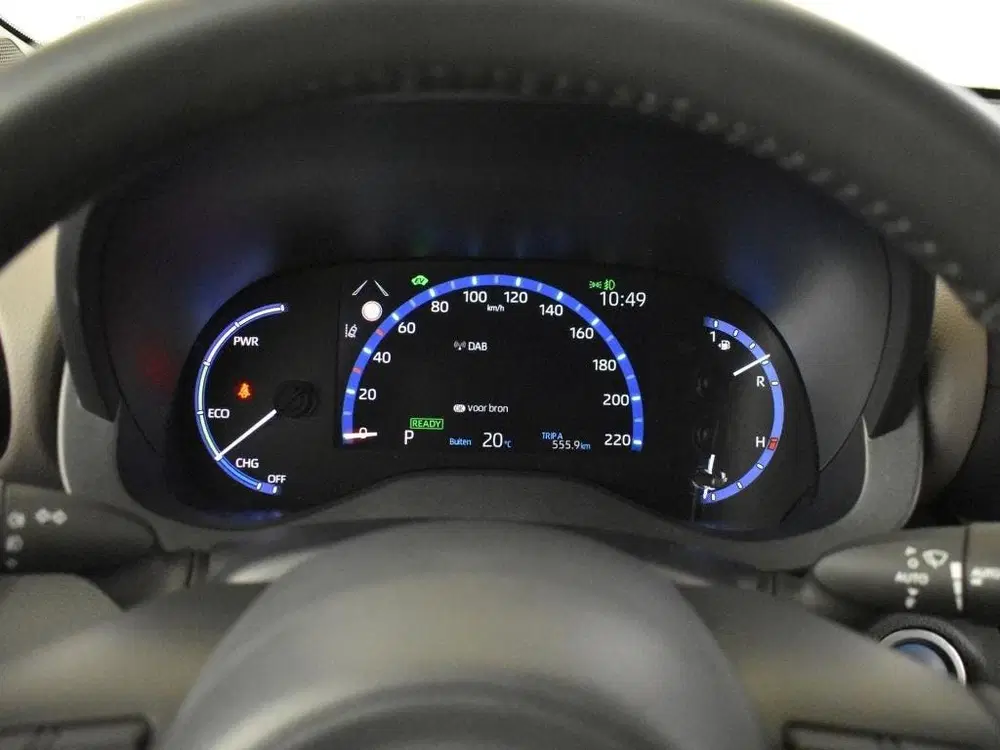 Toyota Yaris Cross 1.5 Hybrid Collection Bi Tone uit 2023, foto 9