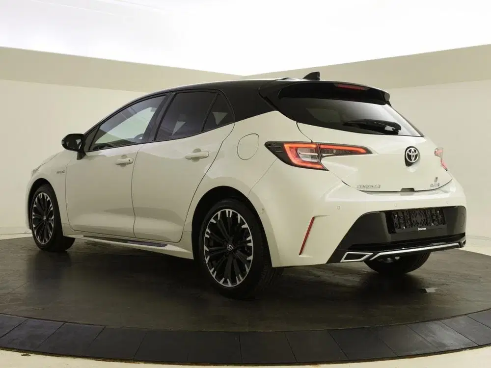 Toyota Corolla 1.8 Hybrid GR-Sport uit 2021, foto 7