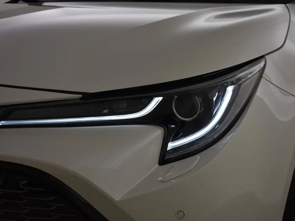 Toyota Corolla 1.8 Hybrid GR-Sport uit 2021, foto 9